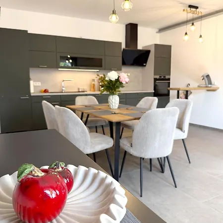 Apartment Ferienwohnung-karwe Karwe