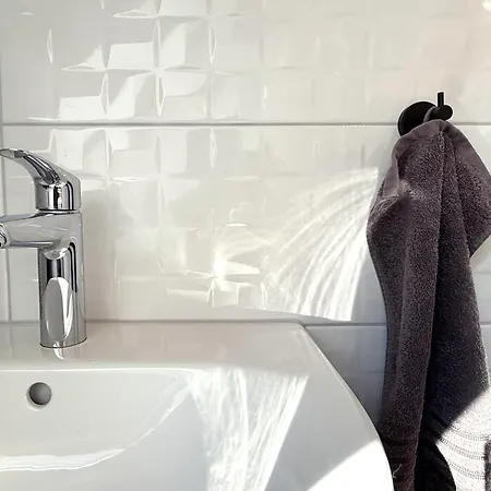 Ferienwohnung-karwe Apartment *